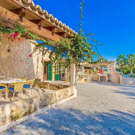 Can Cosme Villa *